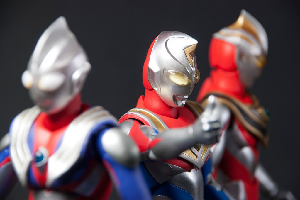 shf ultraman dyna